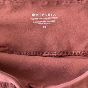 Athleta Trekkie Hybrid Crop Tight